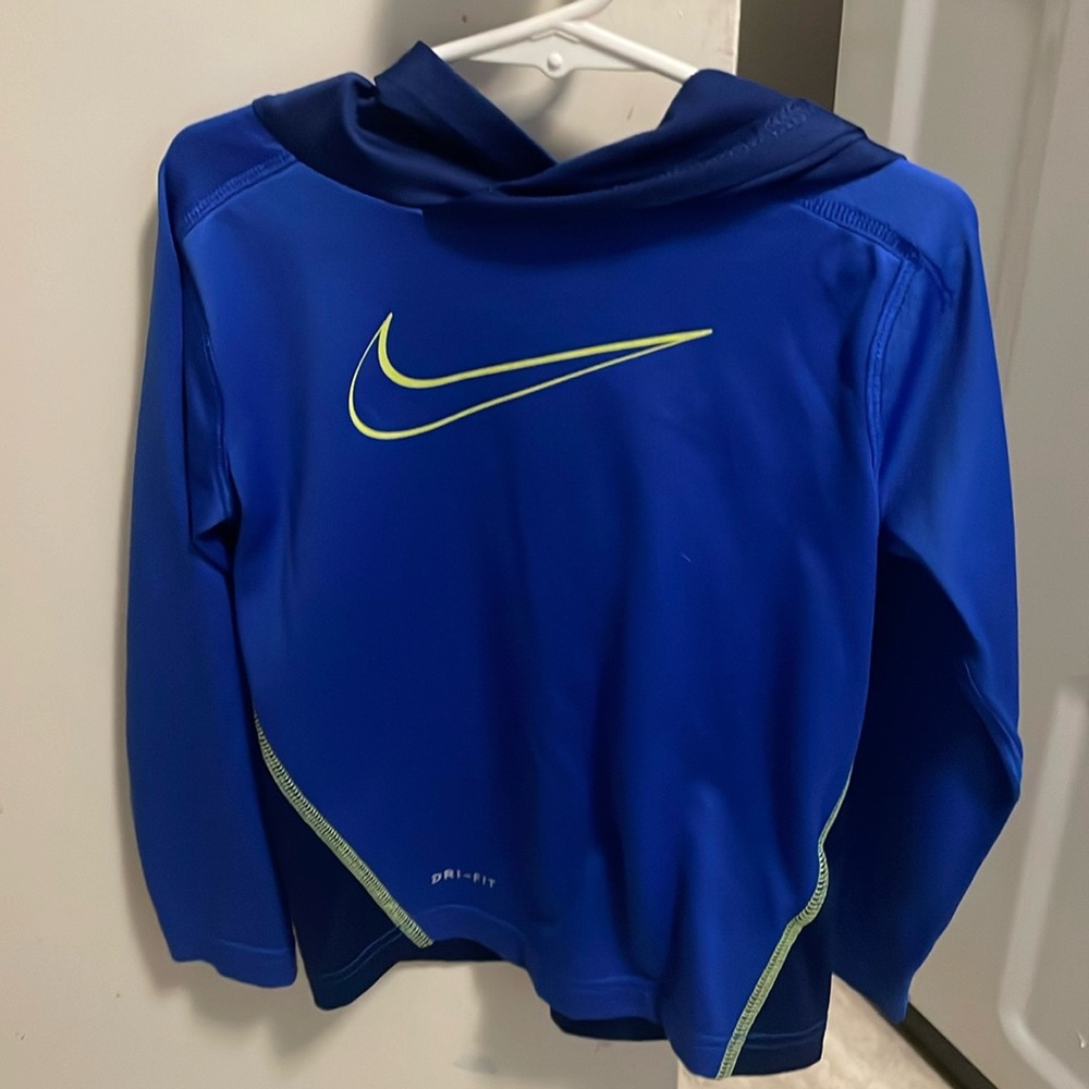 Nike top with hood